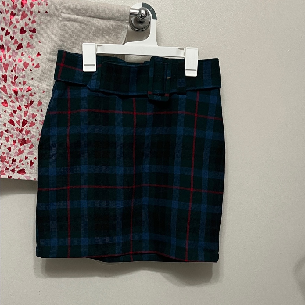 Forever 21 Green and Red Plaid Mini Skirt